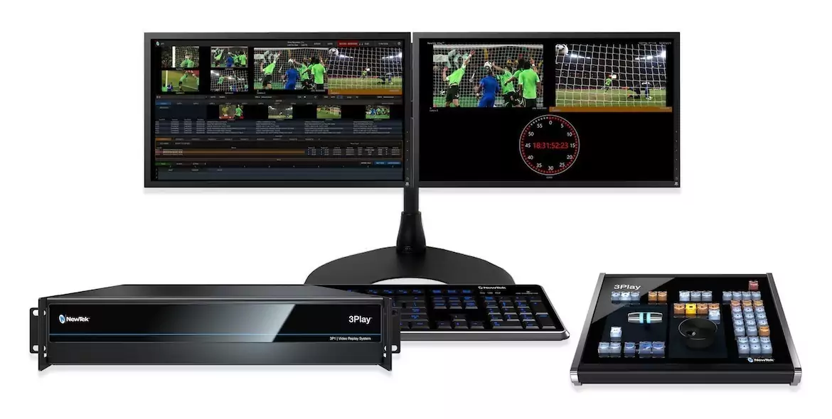 3p1-family-double-monitor-v3